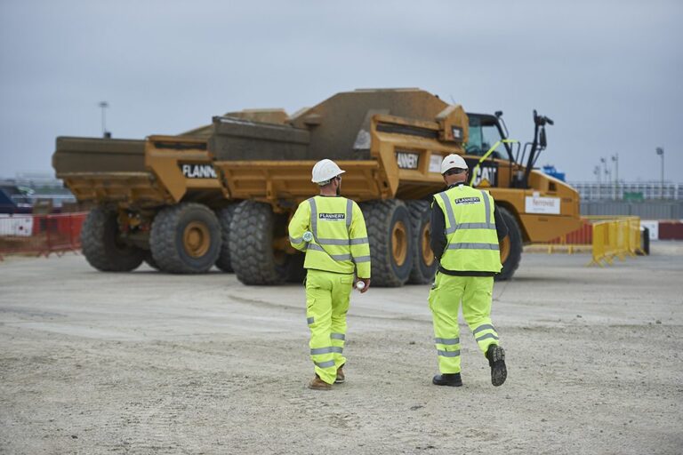 CN Awards 19 Outstanding Contribution Flannery Plant Hire 2 1024x683