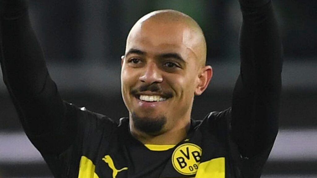 skysports donyell malen borussia dortmund 6789767